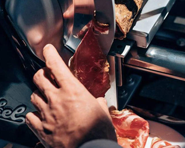 Meat slicers