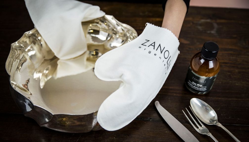 Come pulire l’argento i consigli di Zanolli: tecniche e prodotti