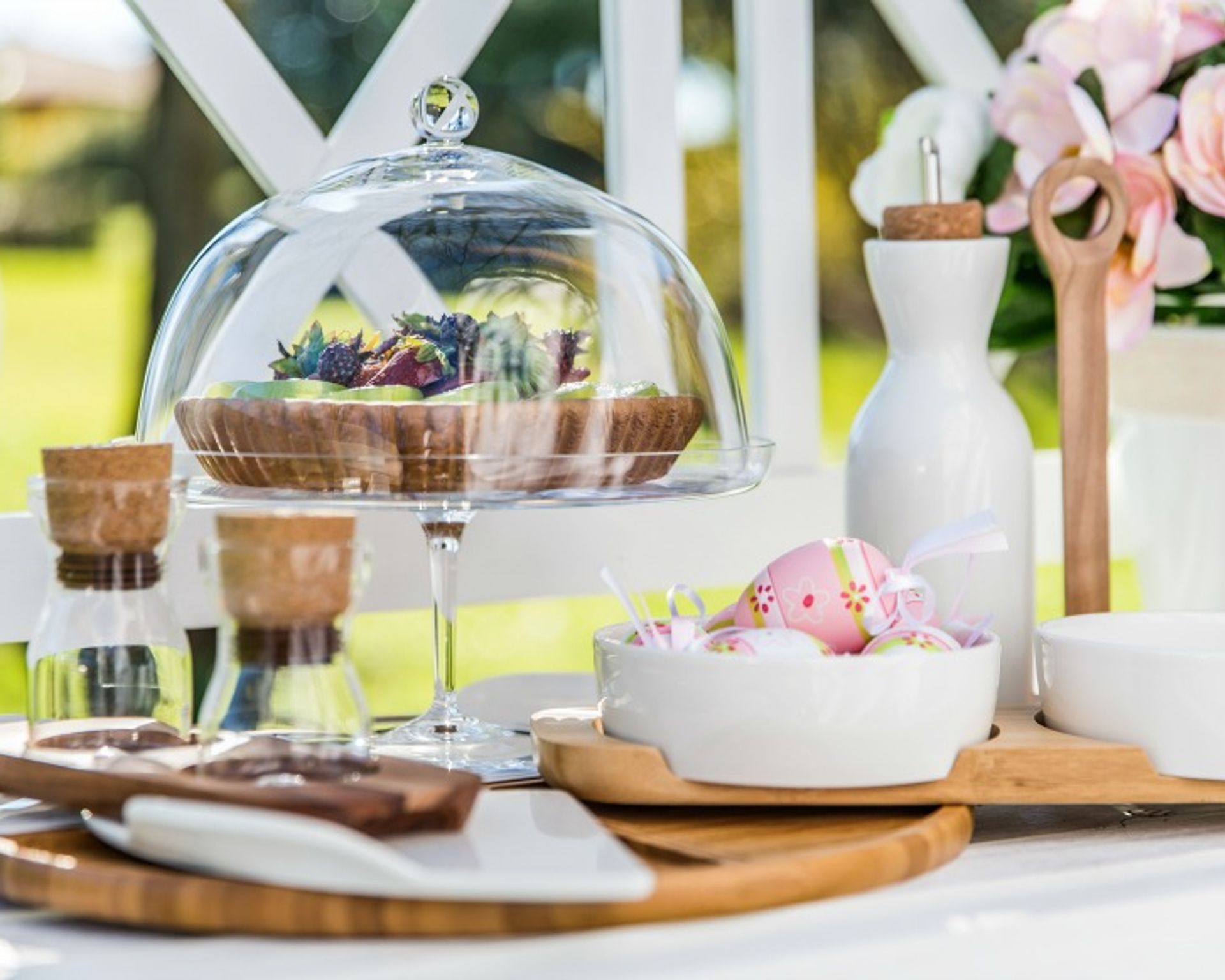 Come apparecchiare la tavola a Pasqua: i colori