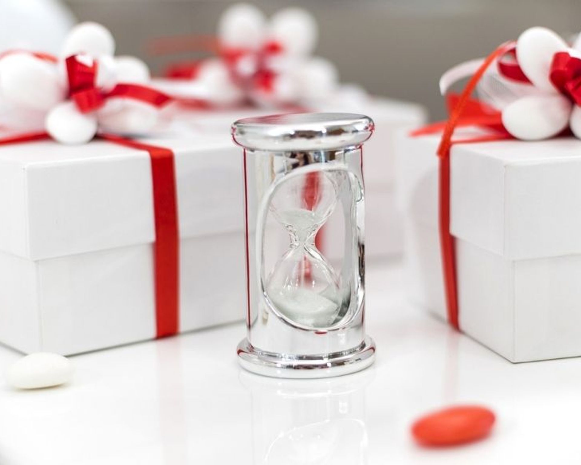 bomboniere-per-cresima-quali-scegliere-idee-e-consigli-clessidra-argento