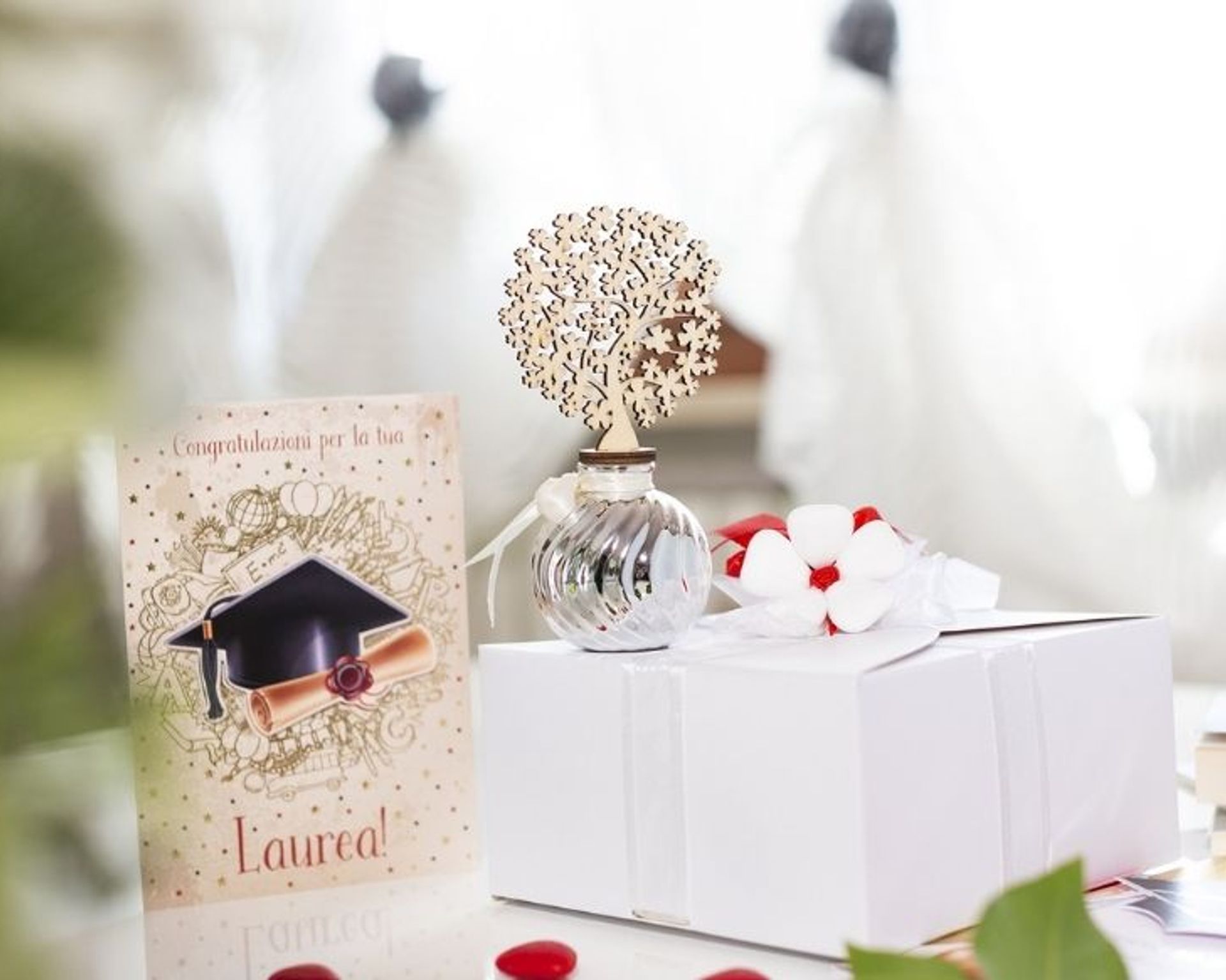 bomboniere-personalizzate-per-la-laurea-come-scegliere-diffusore-albero-della vita