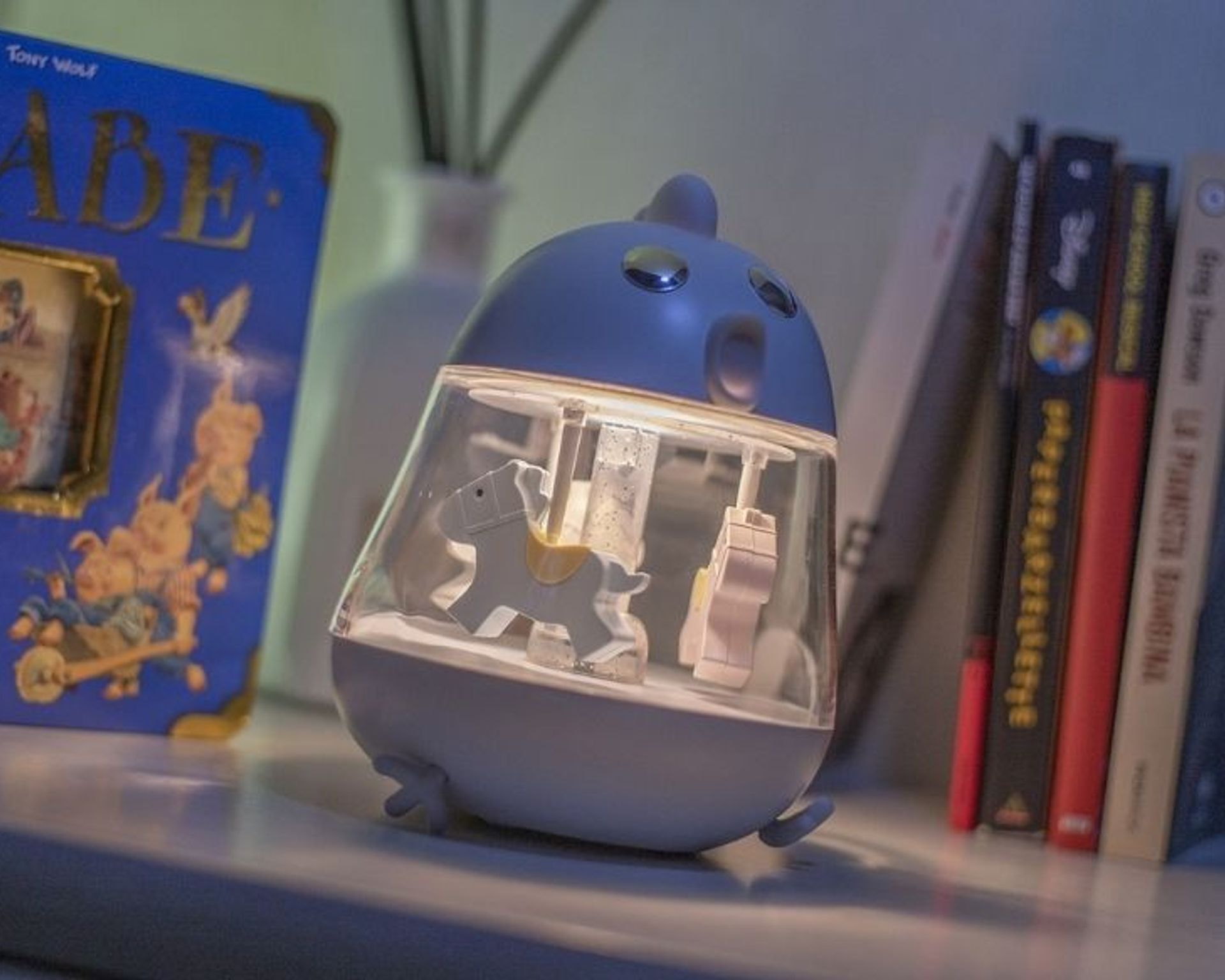 carillon-storia-breve-e-significato-luminoso-blu