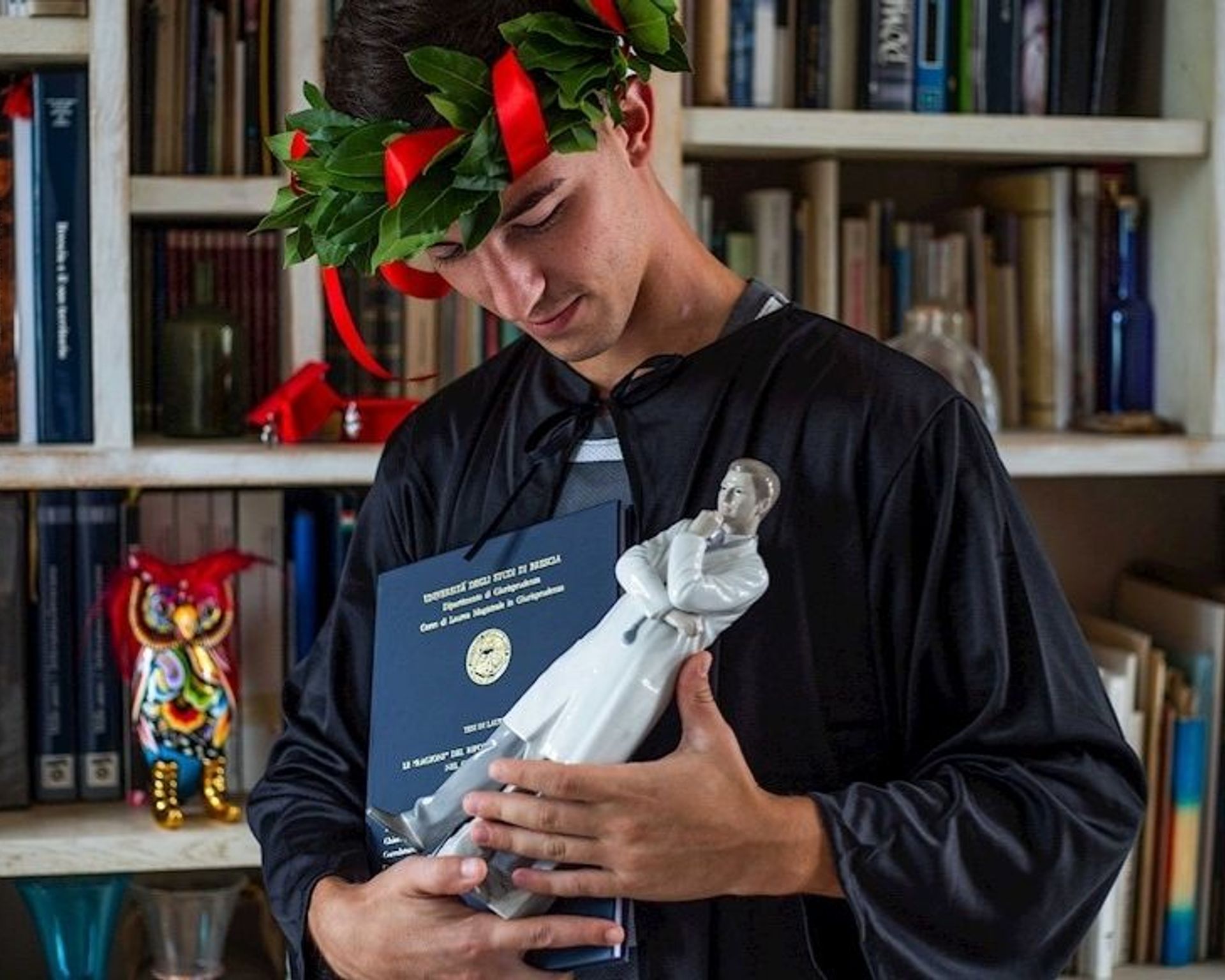cosa-regalare-alla-laurea-statuetta-lladro
