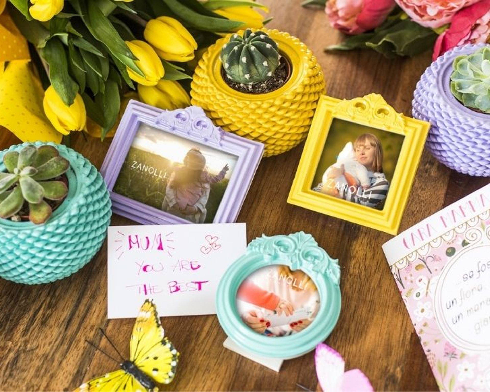 cosa-regalare-per-la-festa-della-mamma-cornici