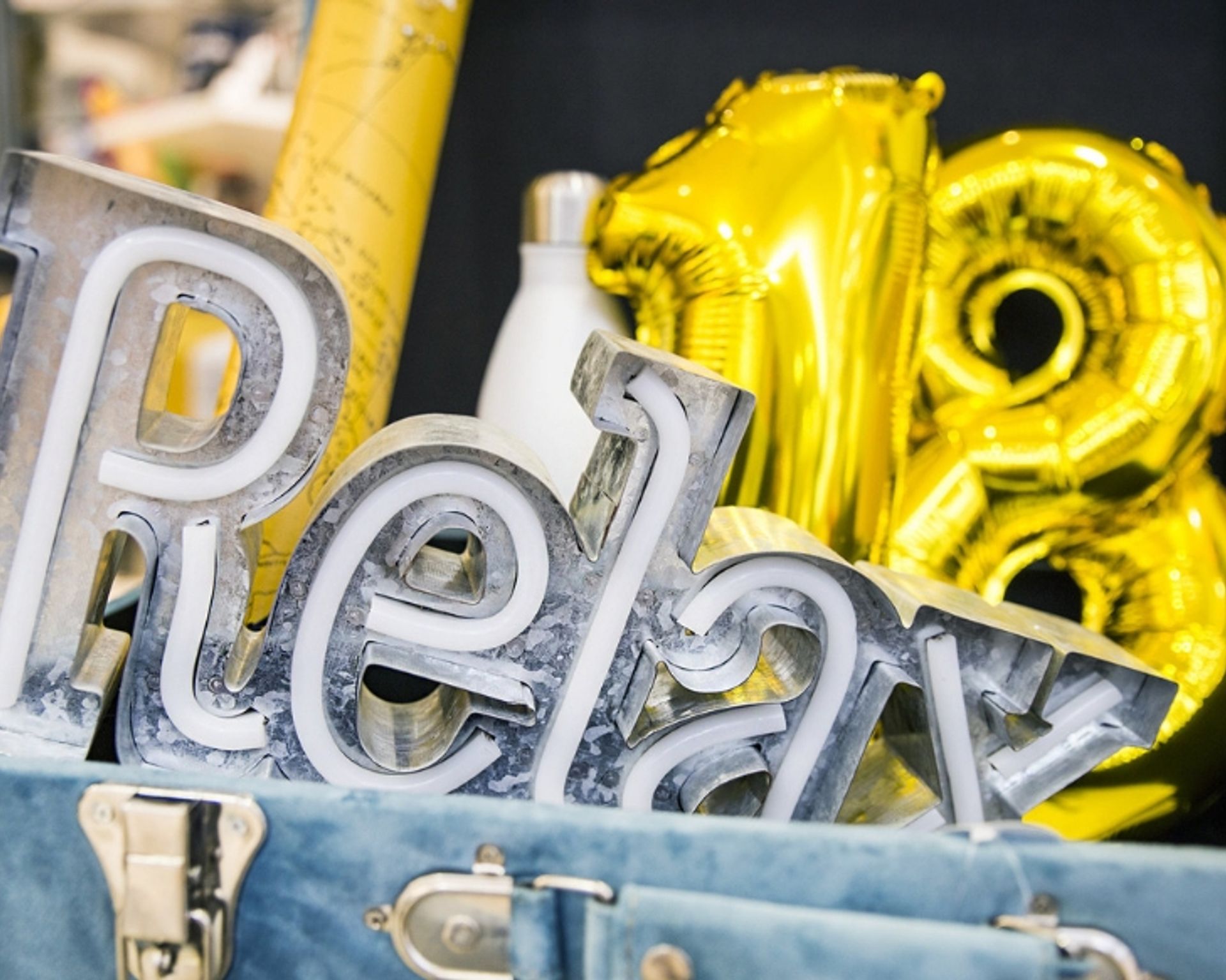 idee-regalo-per-18-anni-relax-neon