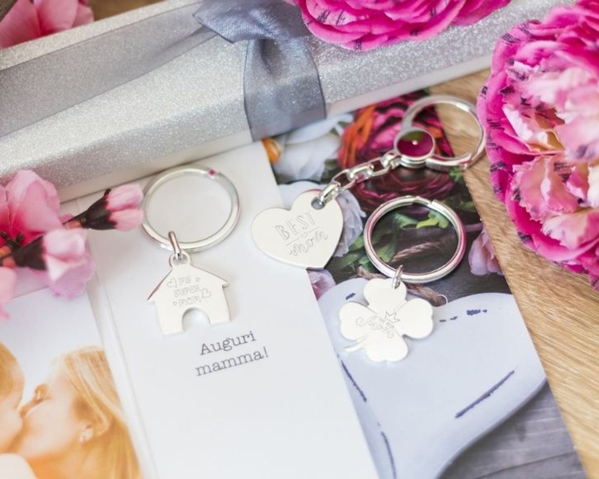 idee-regalo-per-la-mamma-3-portachiavi-incisi