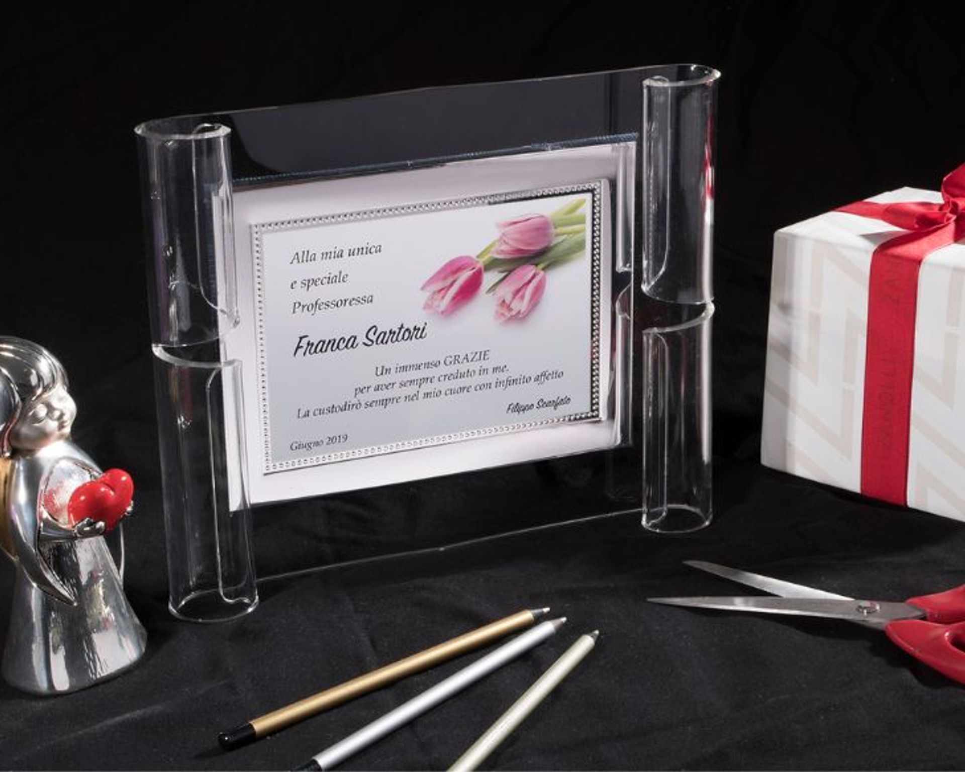 incisione-targhe-personalizzate-plexiglass