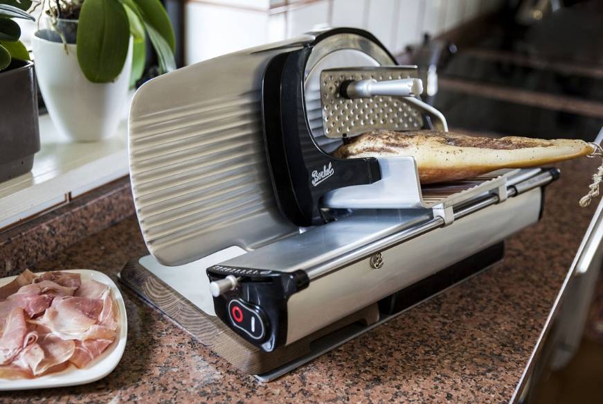 affettatrici-berkel-home-line-nera