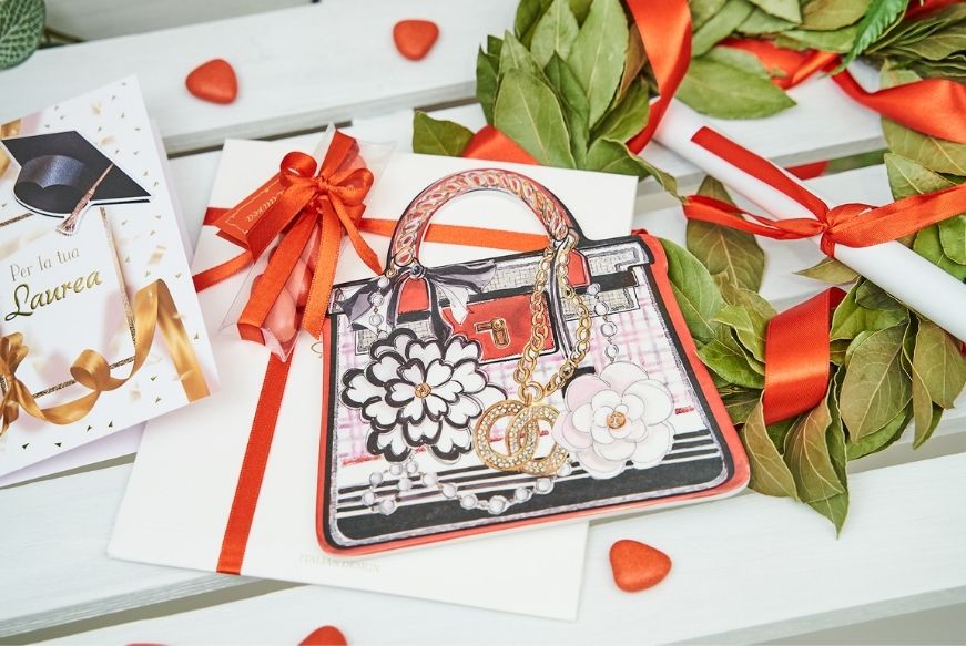 bomboniere-personalizzate-per-la-laurea-tagliere