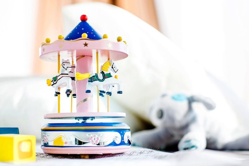 carillon-storia-breve-e-significato-giostra-rosa