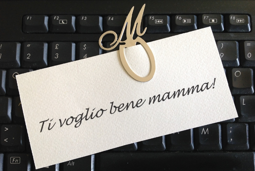 cosa-regalare-per-la-festa-della-mamma-segnalibro-m-tastiera