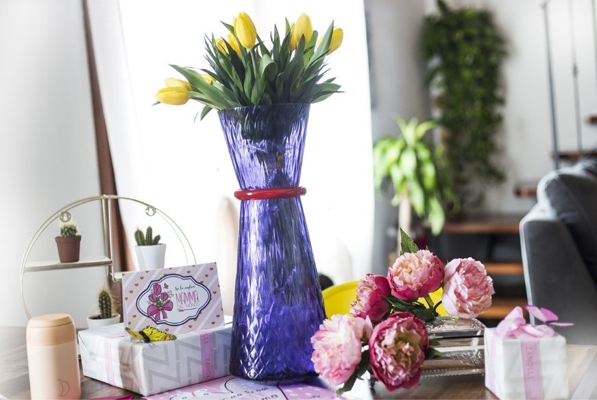 cosa-regalare-per-la-festa-della-mamma-vaso-viola