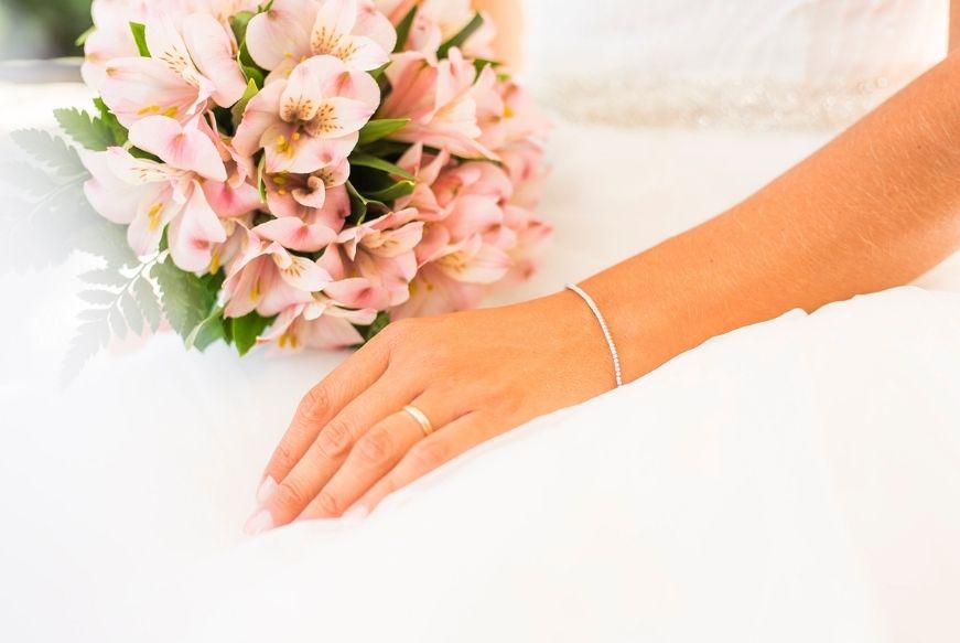 gioielli-sposa-quali-sono-e-il-galateo-per-indossarli-bracciali