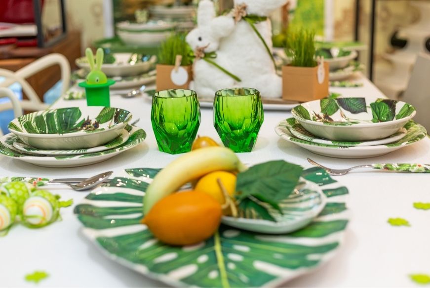 la-tavola-di-pasqua-vassoi-e-coniglietti