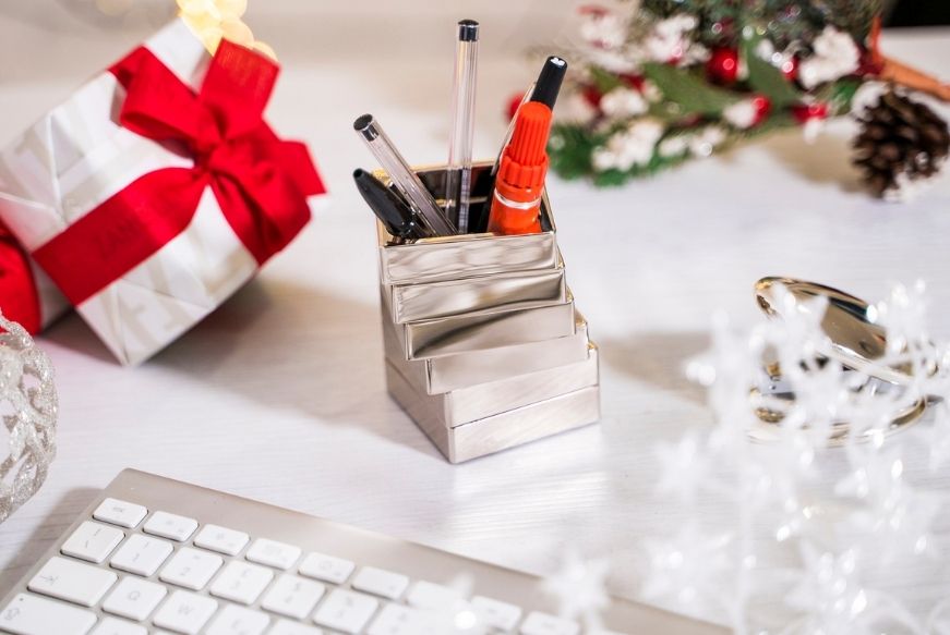 regali-di-natale-aziendali-10-idee-portapenne