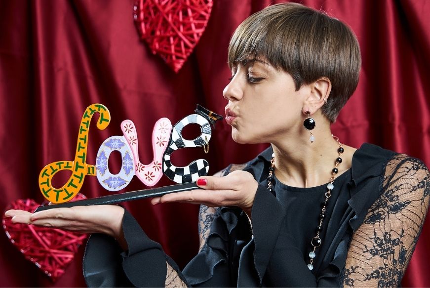 regali-di-san-valentino-scritta-love
