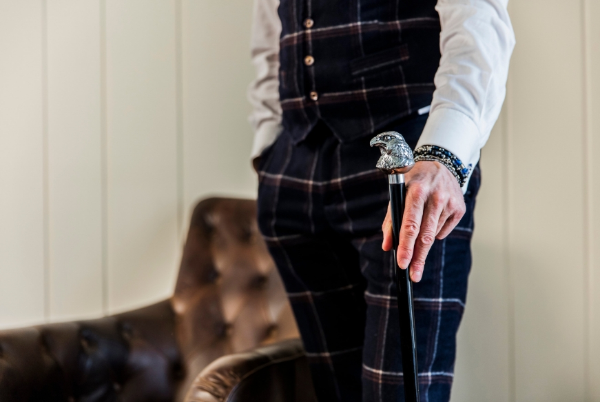stile-dandy-bastone-da-passeggio-falco