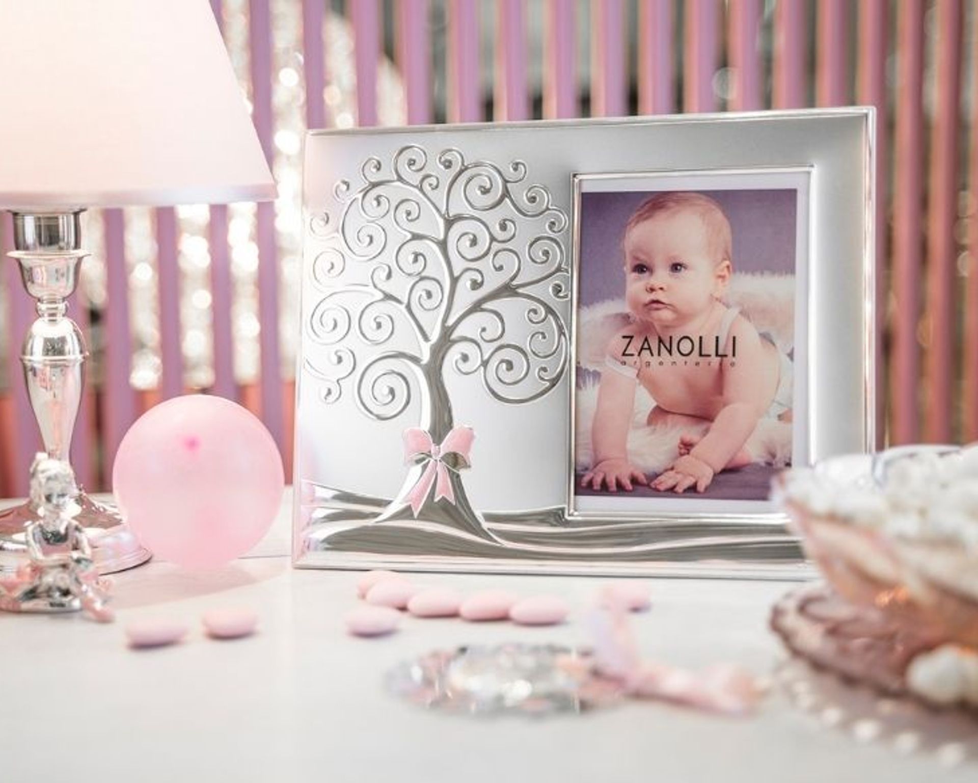 qual-e-il-significato-dellalbero-della-vita-portafoto-bimbo