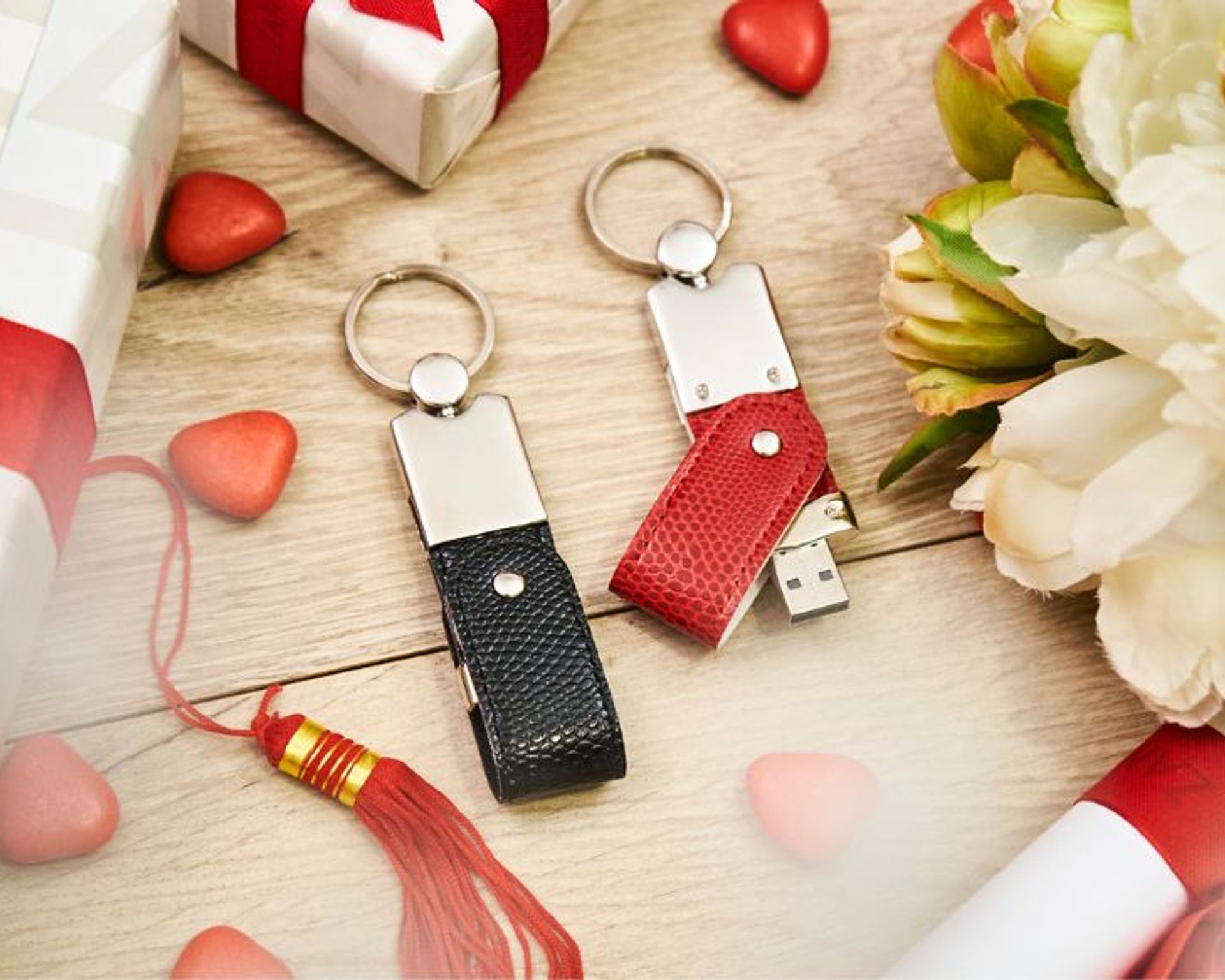 regali-di-laurea-per-lui-portachiavi-usb