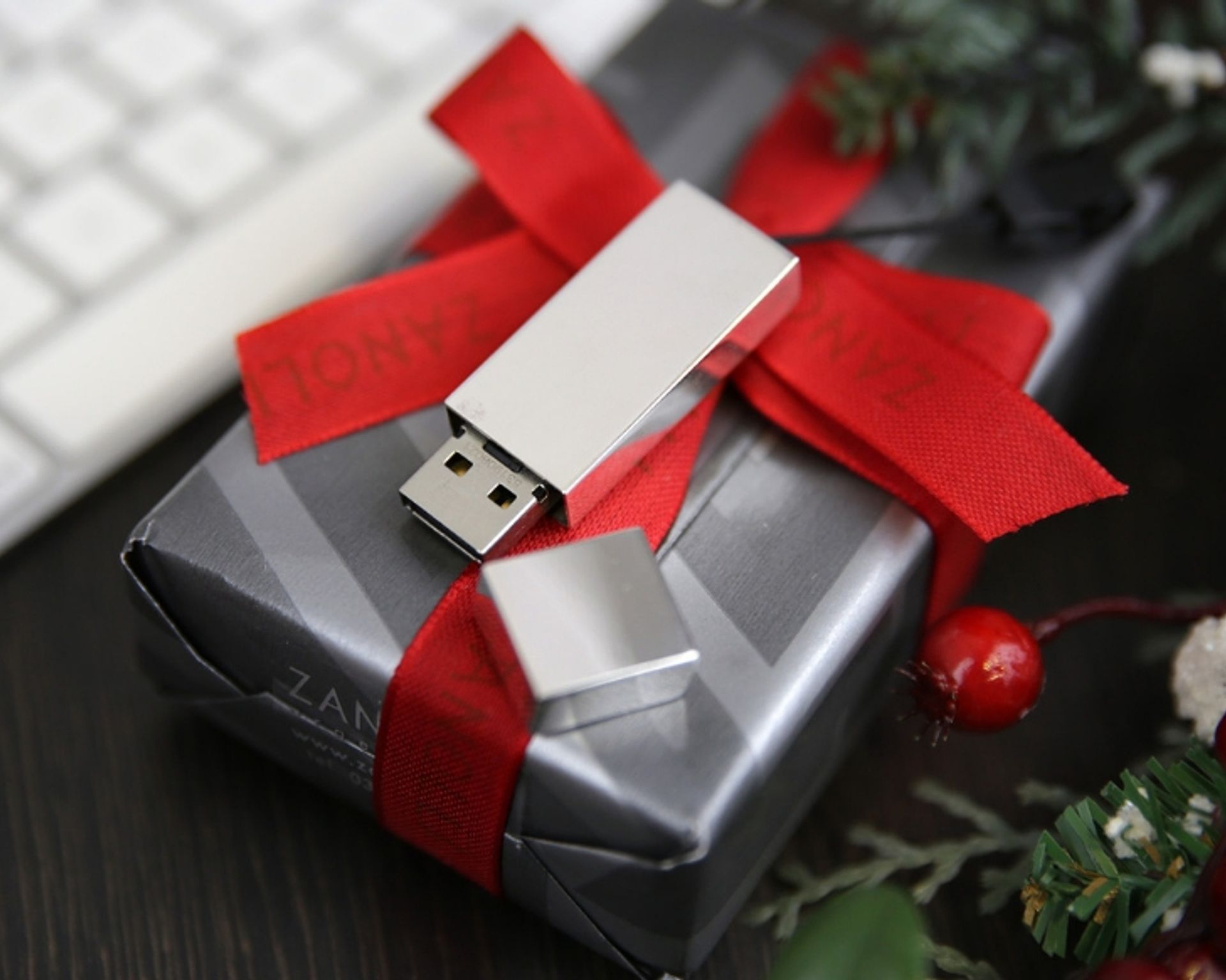 regali-di-natale-cosa-regalare-a-un-uomo-usb