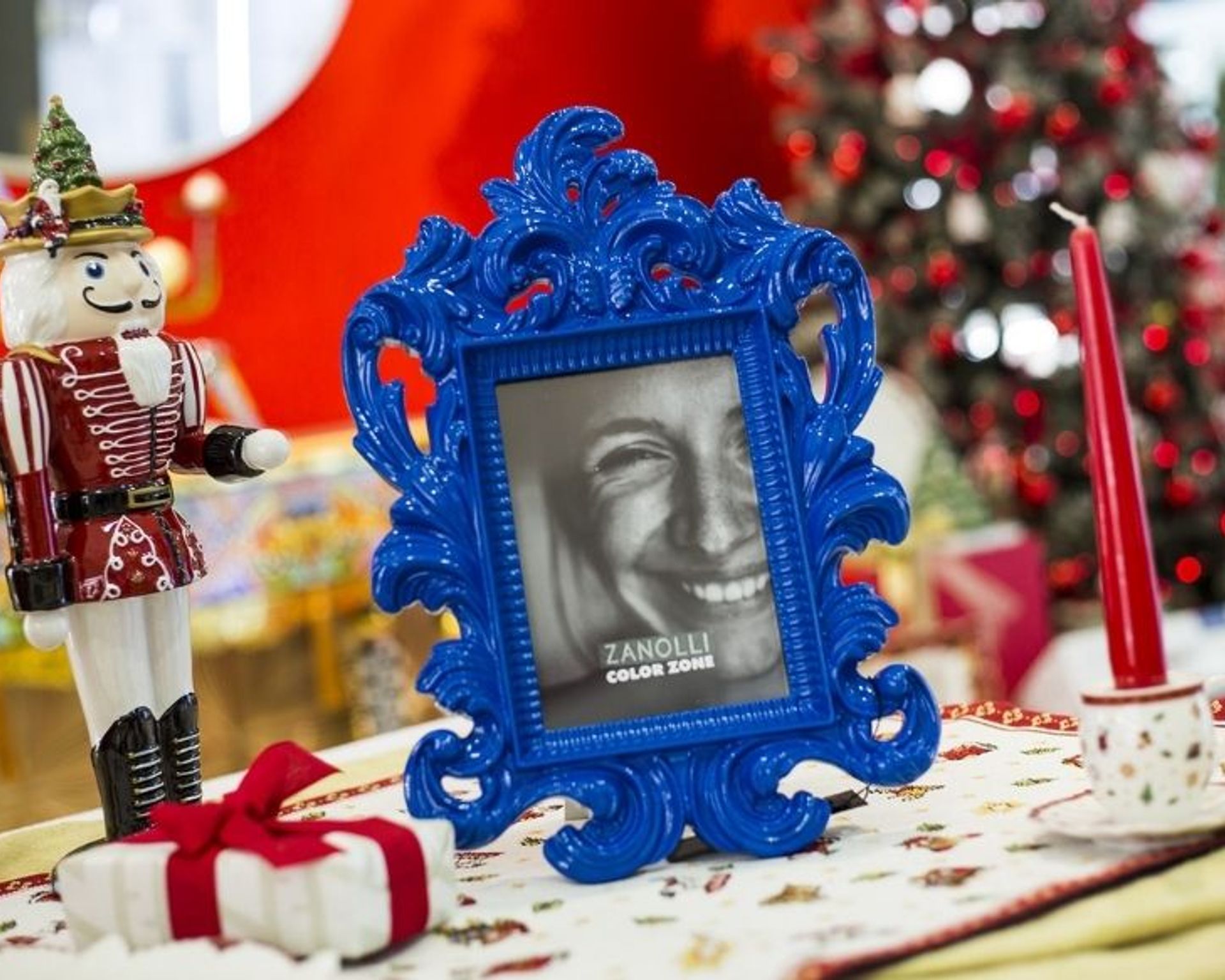regali-di-natale-per-lei-portafoto-blu