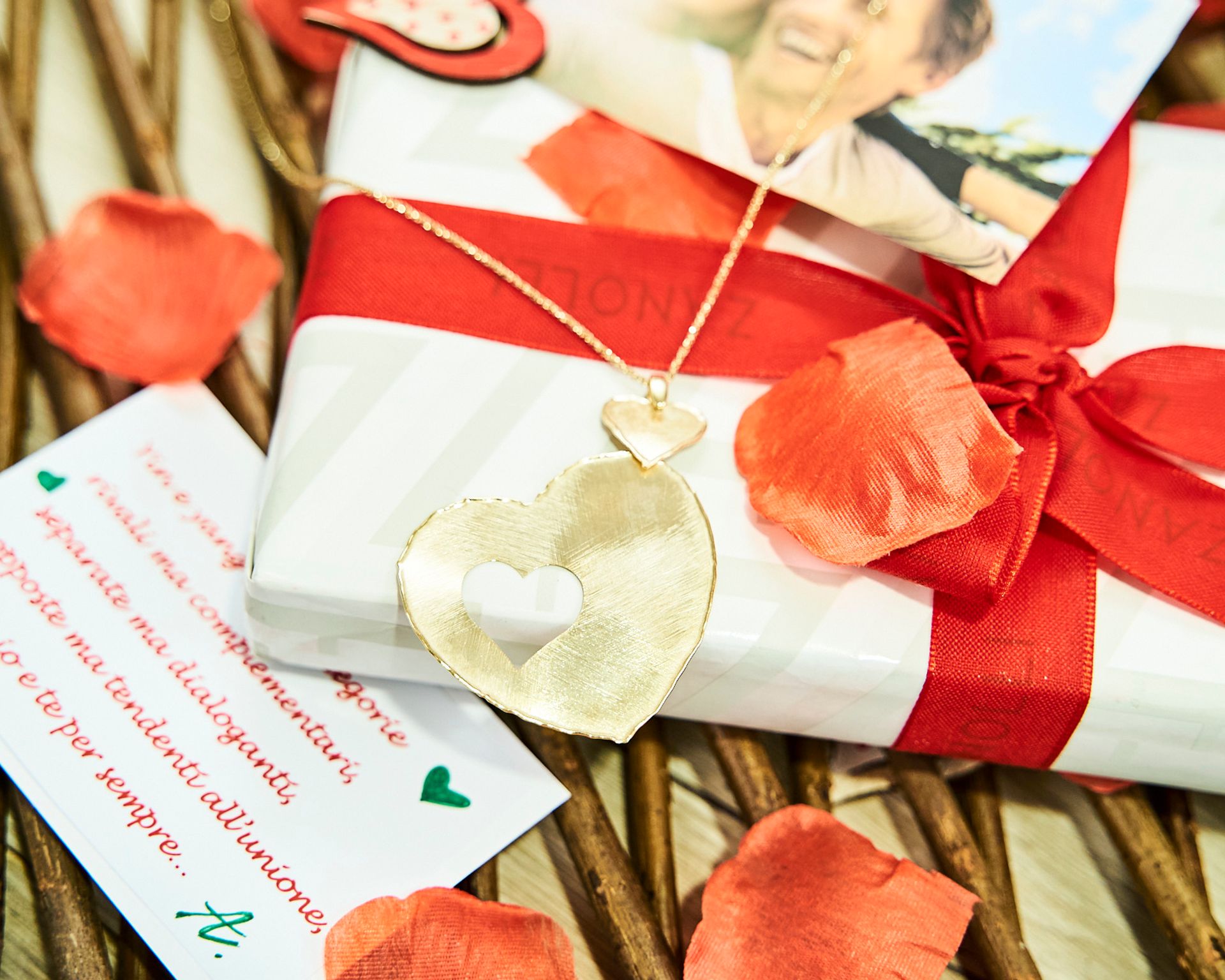 regali-di-san-valentino-collana-cuore-argento-dorata
