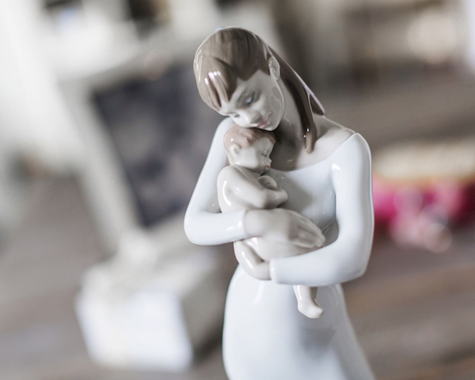 regalo-per-madrina-battesimo-statuina-lladro