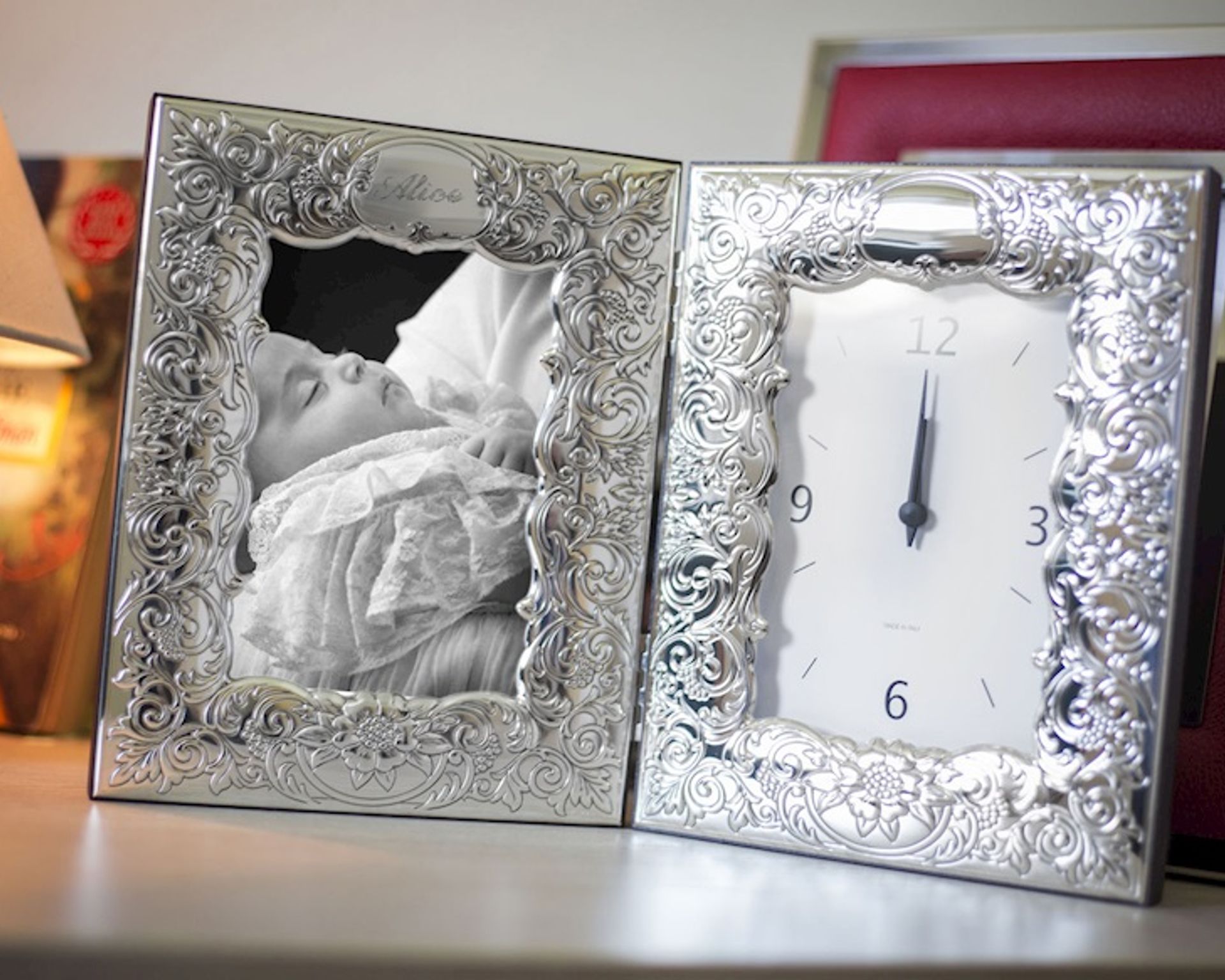 regalo-per-madrina-battesimo-sveglia-portafoto