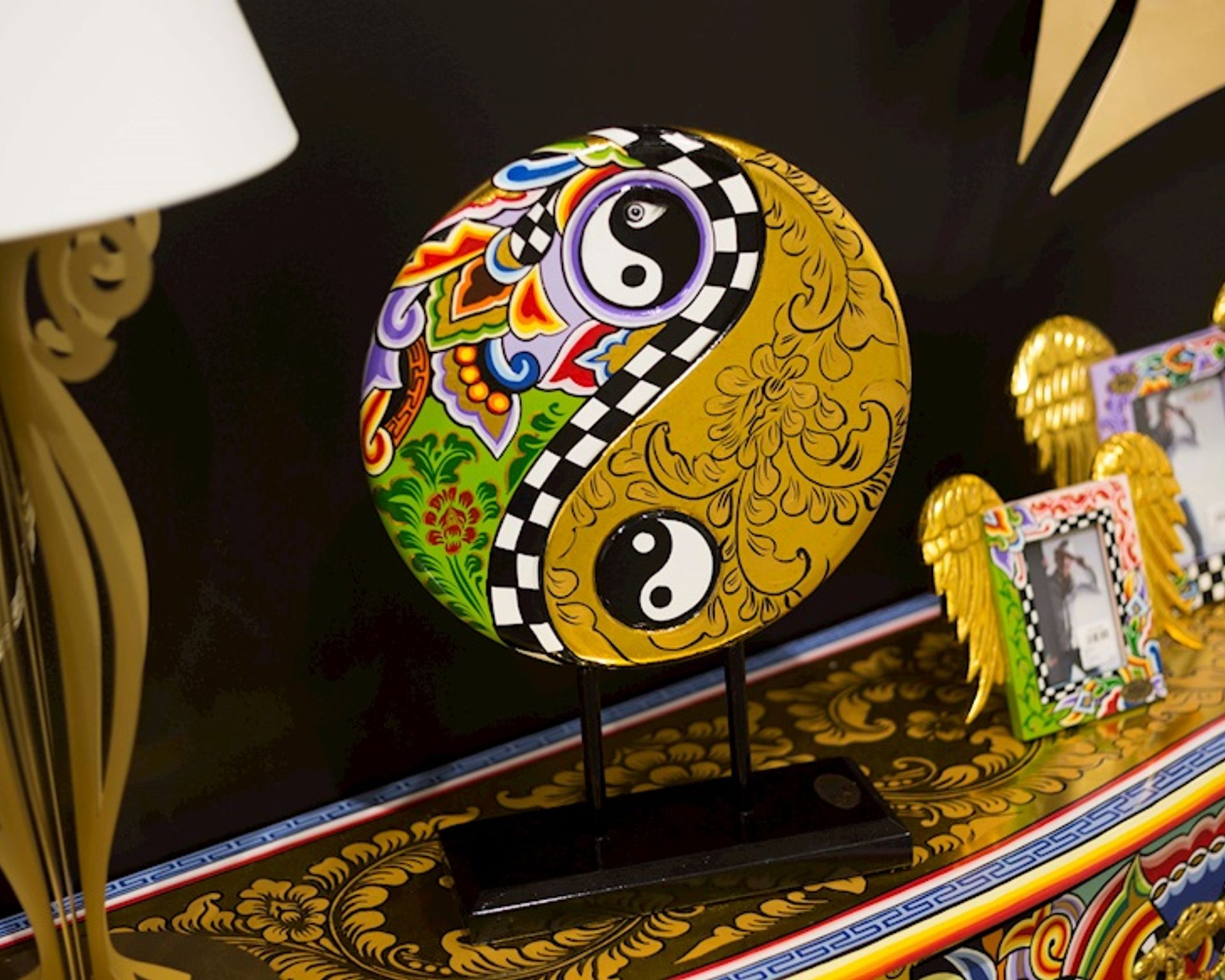 tom's-drag-rivenditori-showroom-silver