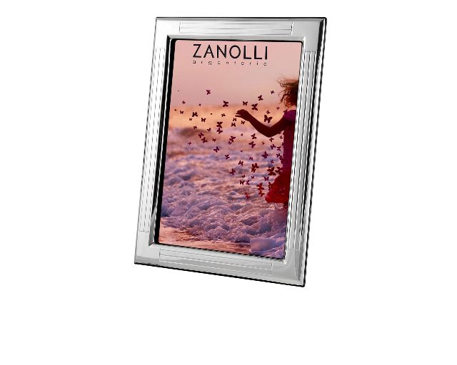 Cornice argento a fascia rigata con angoli lucidi