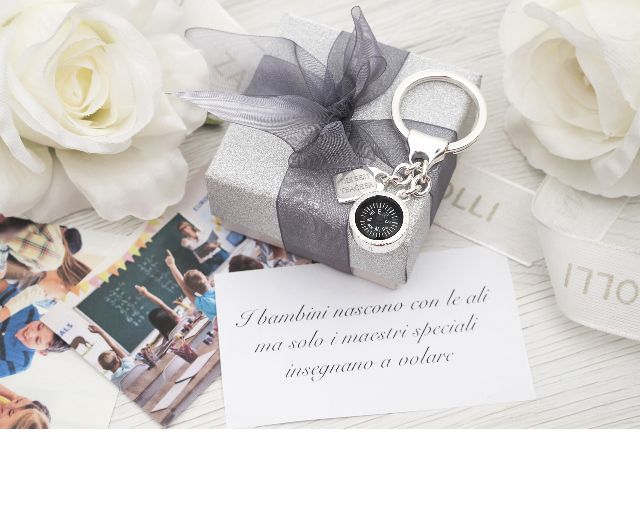 Keychain compass silver with plate