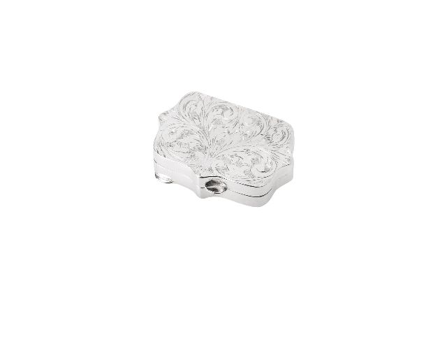 Pill box silver with engraving