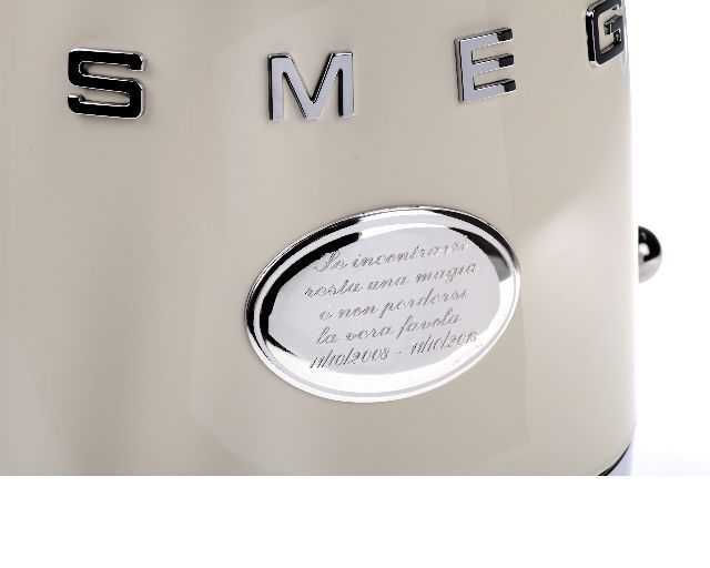 Kettle Cream Smeg 149651 891klf03creu