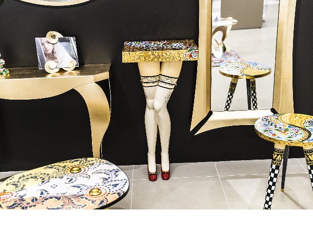Console Table Ladys Legs Hand Painted Toms Drag 145469 753td4397