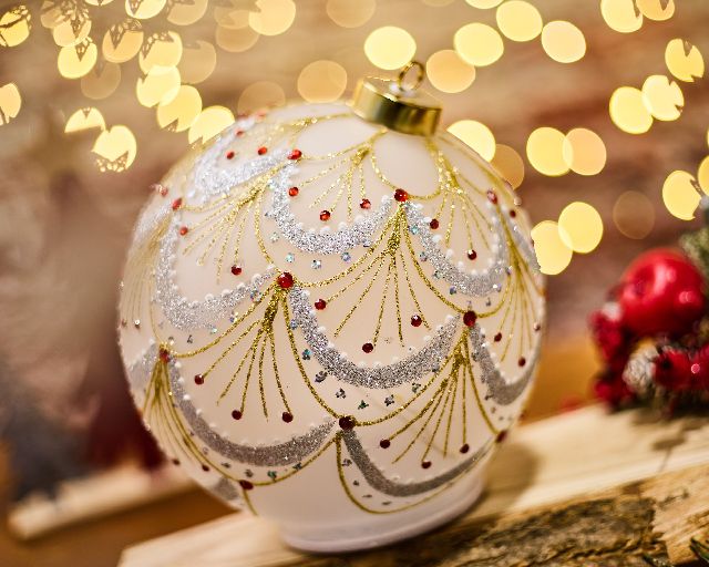 Christmas Gift Rotating Sphere White Red And Gold With Led Light Selezione Zanolli 189075 592n868716
