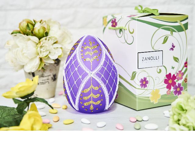 Decorated luminous egg with led light