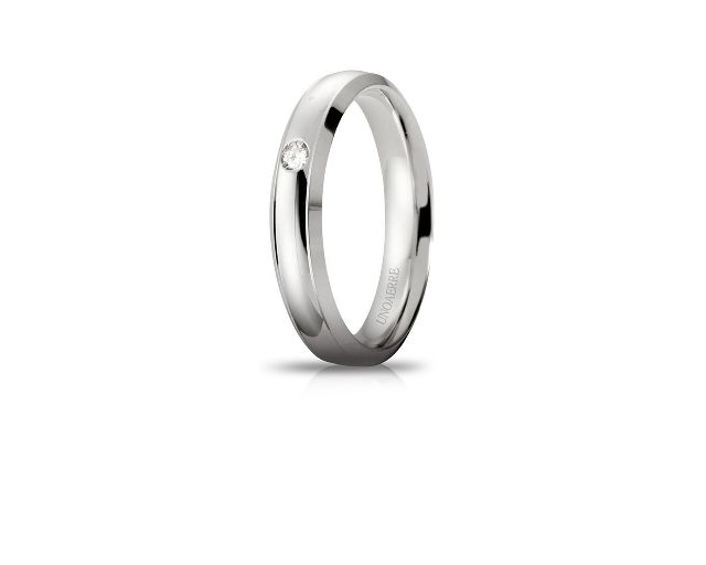 Wedding ring orion gold 750‰ with diamond