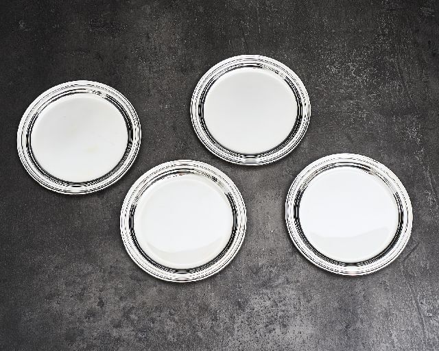 Bottle coaster silver 111,5 grammi in english style