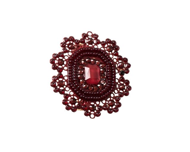 Spilla in ottone dorato con strass champagne