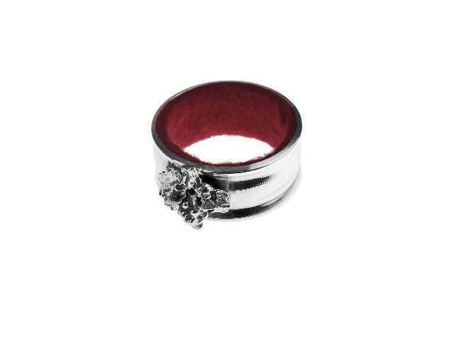 Salvagocce argento con decorazione uva