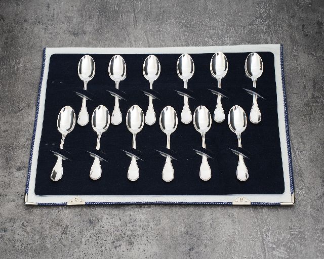 Set cucchiaini caffè argento 174 grammi 12 pezzi in stile settecento usato ricondizionato