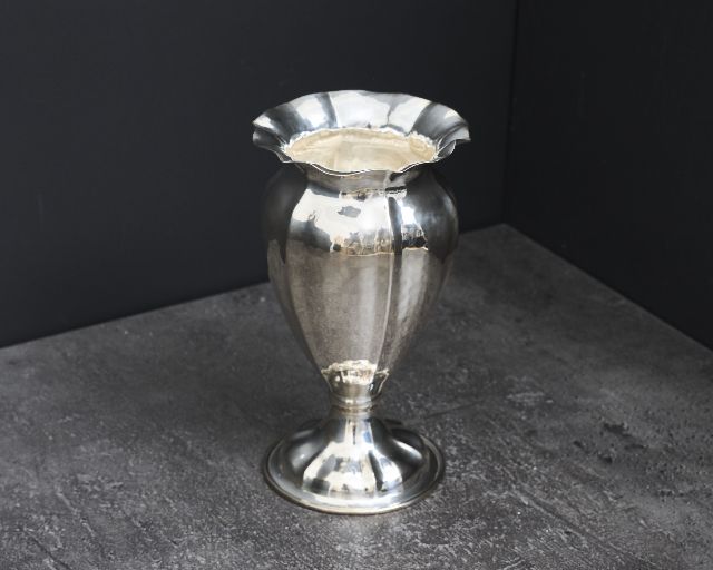 Vaso argento 165 grammi in stile settecento usato ricondizionato