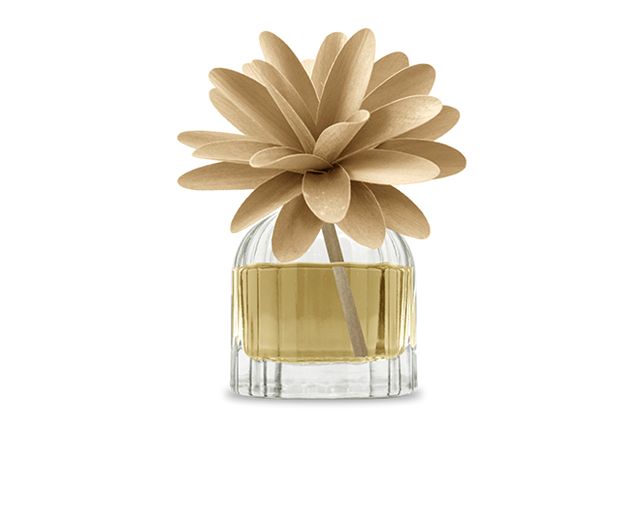 Fragrance diffuser flower vanilla and pure amber