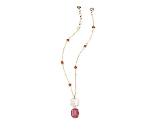 Collana lou ottone finitura oro con occhio di gatto fucsia, madreperla e catena di cristallo granato
