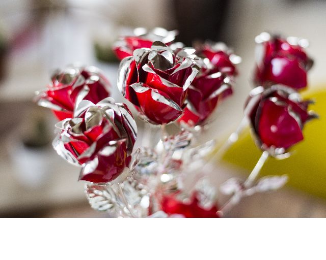 Bomboniera rosa rossa silver plated con confezione regalo