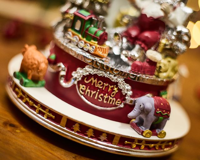 Idea Regalo Natale Giostra Musicale Babbo Natale Selezione Zanolli 189129 592n860213ro