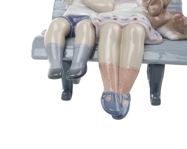 Bimbi Sulla Panchina Porcellana Lladro