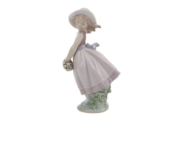 Pretty innocence porcelain