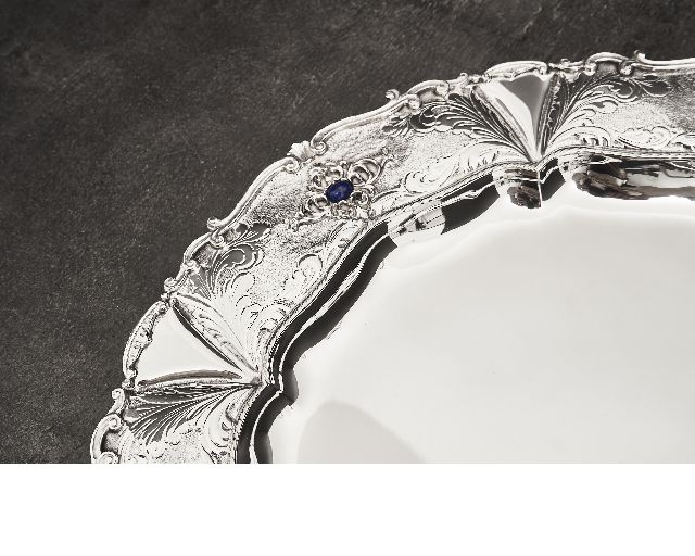 Piatto Rotondo Argento Con Falda Lavorata E Pietre Blu Usato Ricondizionato Zanolli Vintage 183954 Us0006695