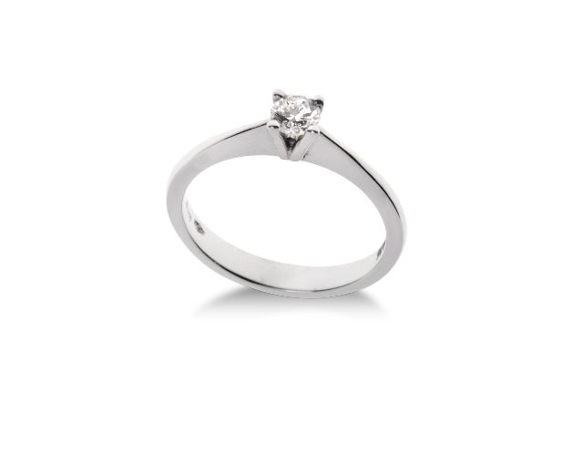 Solitario oro 750‰ con diamante